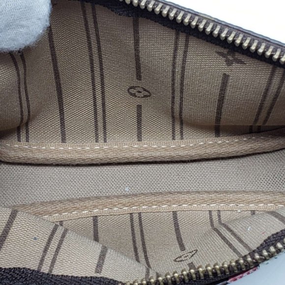 Authentic Louis Vuitton Mini Pochette Limited Edition Bag - Picture 13 of 16